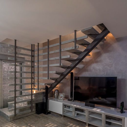 Realizovano metalno stepenište — bravarska radnja PEKON, Beograd (1)
